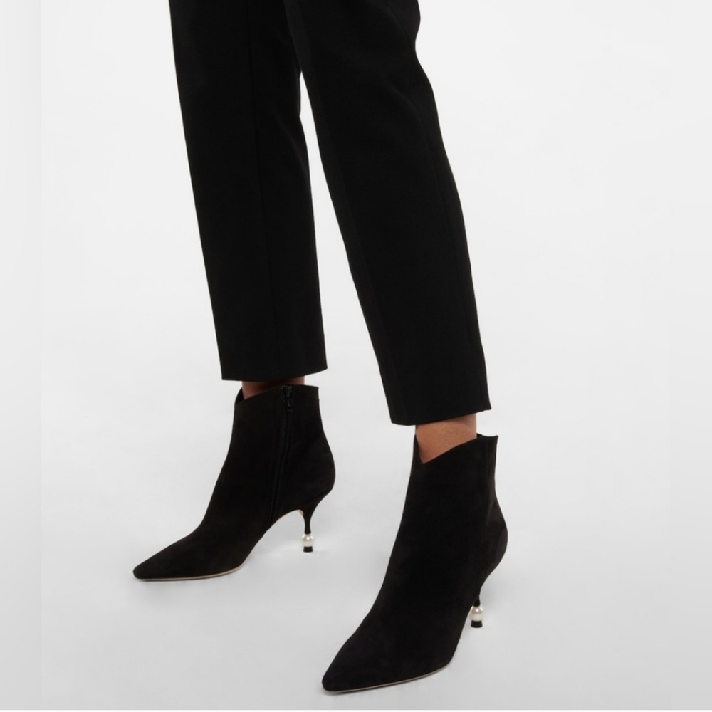Giambattista Valli Womens Pointed Toe High heel Booties in Black Suede Size 38